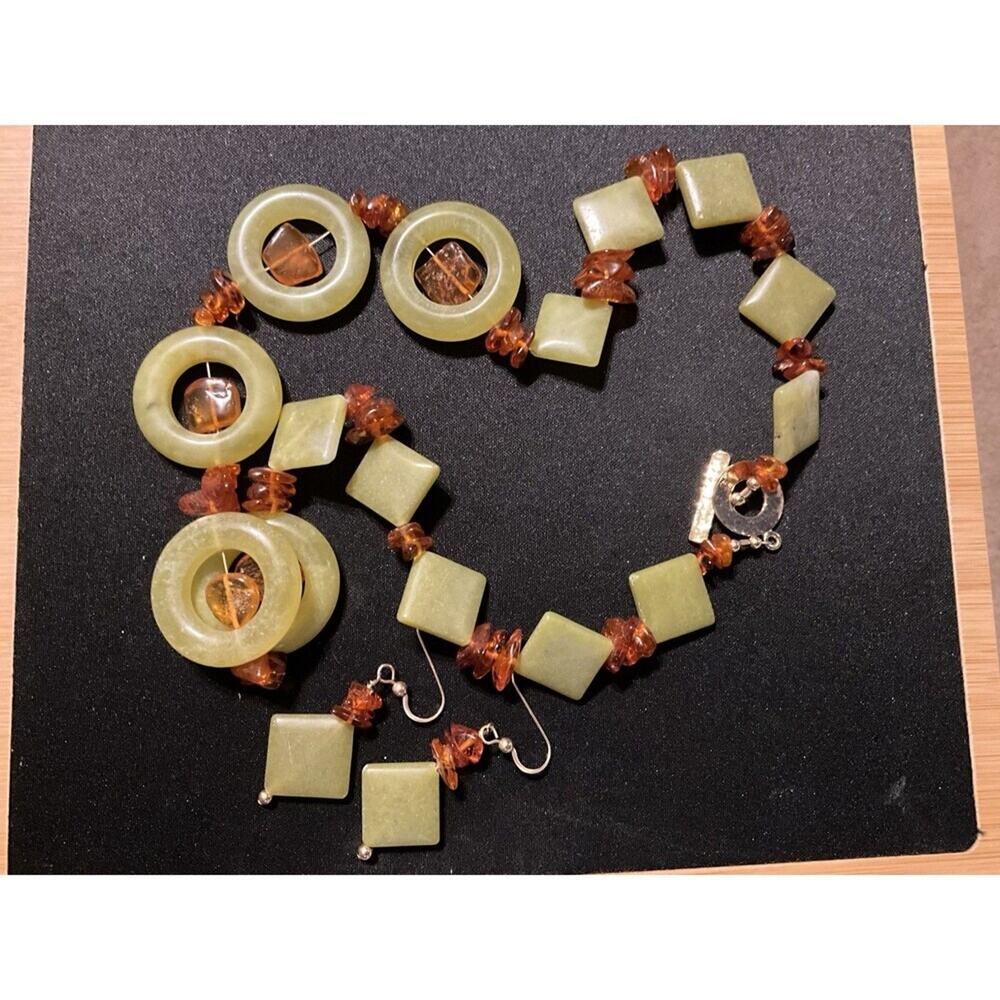 925 Gold Over Silver Clasp Nephrite & Amber 19in Necklace & Earrings